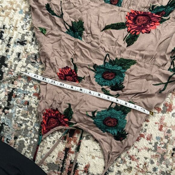 O’Neil Floral Dress - Picture 6 of 6